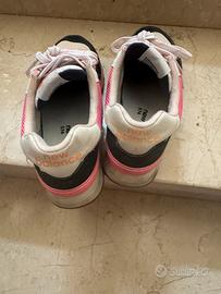 Scarpe NEW BALANCE ROSA