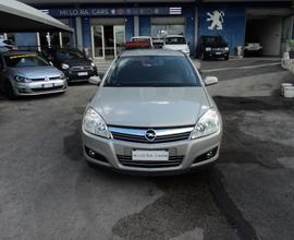 OPEL Astra 1.3 CDTI 5 porte Enjoy