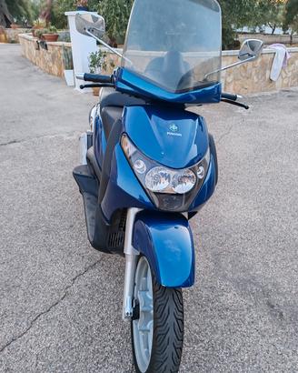 Piaggio Beverly 250cc