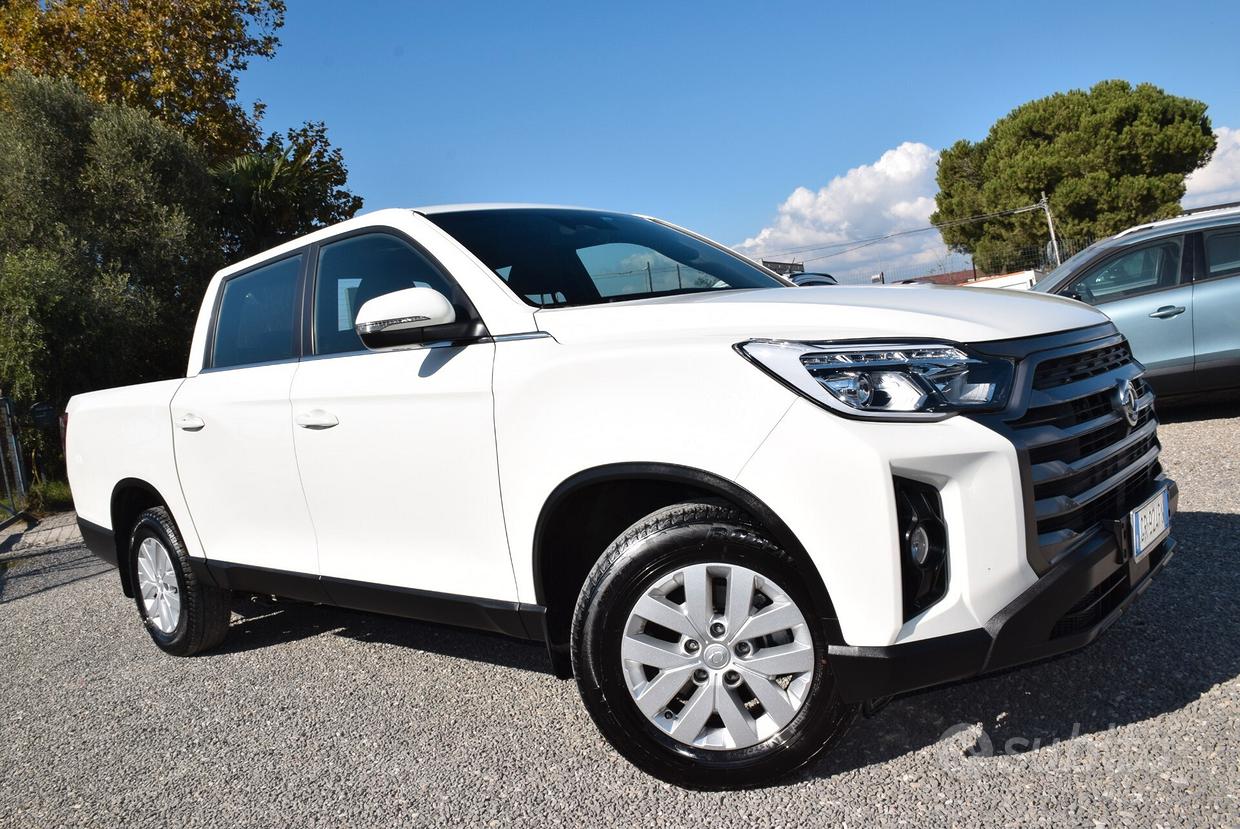 SSANGYONG Rexton Sports