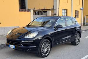 Porsche cayenne 3.0d v6