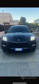 Porsche macan 2.0 benzina 245 cv super full