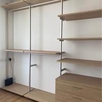 Cabina armadio a parete in legno