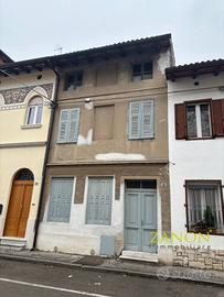 Casa accostata - Gorizia