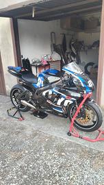 Suzuki gsxr 750 