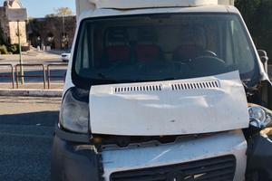 Fiat ducato incidentato