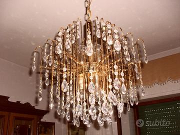 Lampadario classico ottone oro cristalli