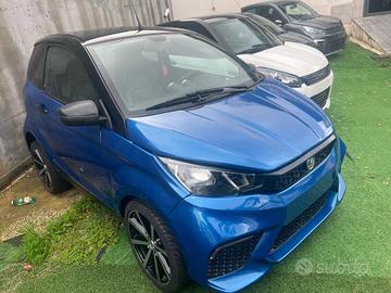 Aixam Emotion blu marine gto blu 2021 15000 km