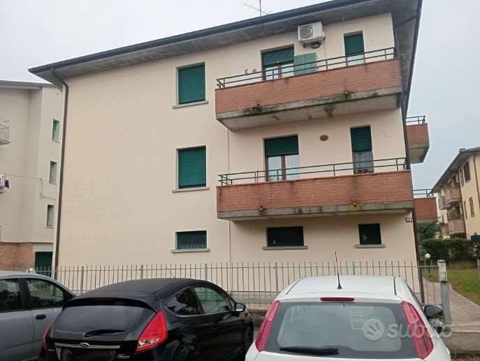 Appartamento – RE - Vista 2