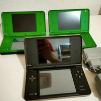 Nintendo DSi XL con Caricatore 