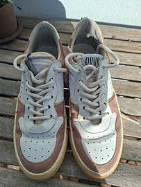 Sneakers Ovyé in pelle e camoscio rosa