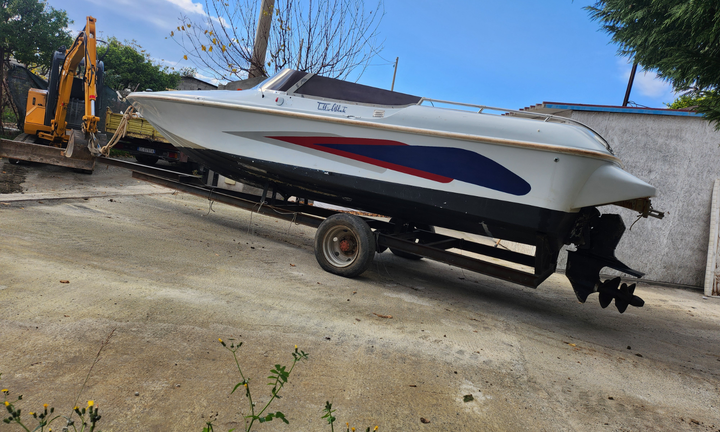 Motoscafo Tullio abate Sea star 25 offshore