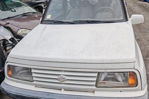 Suzuki vitara 1.6 1990 per ricambi (2a)