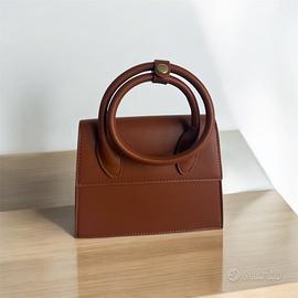 Borsetta Marrone Con Manico a Spalla