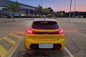 Peugeot 208 gtline