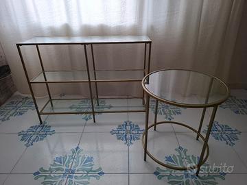 scaffale a tre piani in vetro piú tavolino