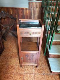 Comodino Liberty primi 900