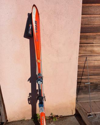 sci TRAB Piuma con attacchi per scialpinismo