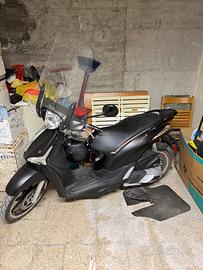 Piaggio Liberty S 125 cc