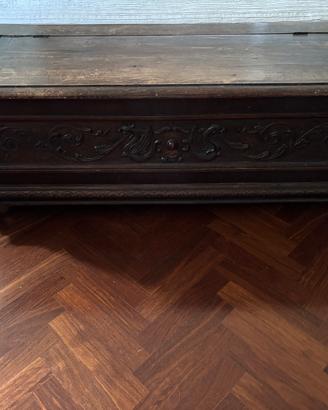 Cassapanca in legno