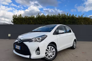 Toyota Yaris 1.0 Benzina 5p. Lounge - 2015