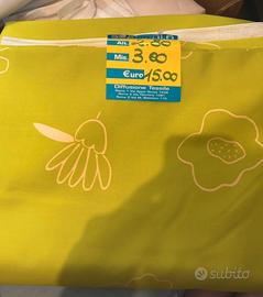 Scampolo verde con fantasia