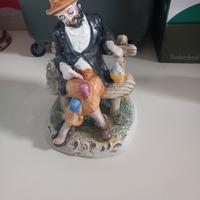 statua in ceramica antica