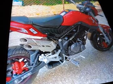 benelli TNT 125