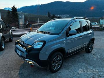 FIAT PANDA CROSS 4x4 0.9TWINAIR