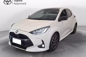 Toyota Yaris 1.5 hybrid Lounge