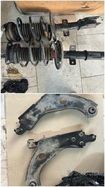 Ammortizzatori e bracci Peugeot 3008