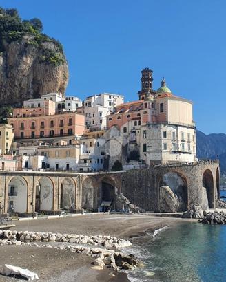 MONOLOCALE A ATRANI
