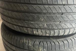 Cerchi da 16  borchie e pneumatici 500x