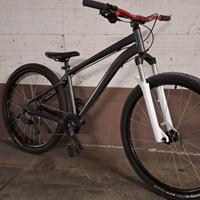Rockrider st 120 27.5 pollici TG M wheelie