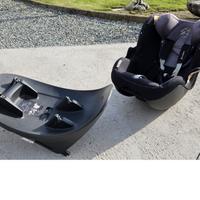 seggiolino auto Cybex completo di base isofix