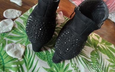 Stivaletto alla caviglia super sexy,scamosciato