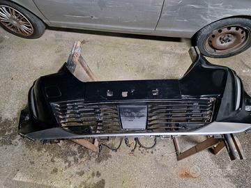 PARAURTI ANTERIORE X PEUGEOT 2008 COMPLETO FARETTI