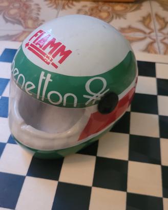 casco Benetton 