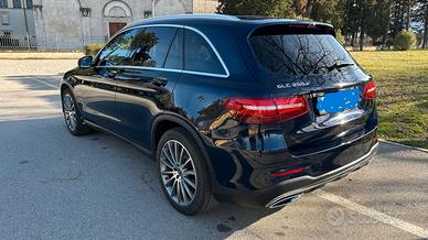 MERCEDES GLC 250d Premium, Tetto e Gancio.