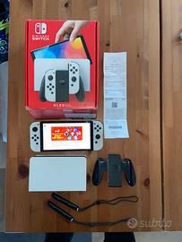 Nintendo Switch oled con garanzia