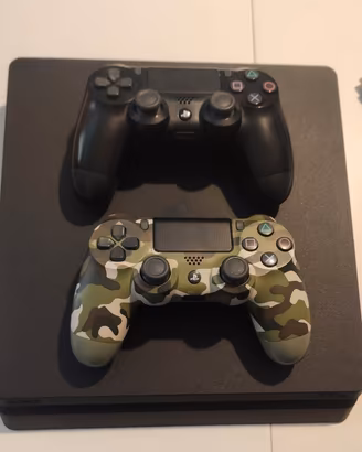 PlayStation 4 Slim 1 TB + 2 controller + 7 giochi