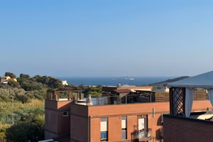 Appartamento primo piano con terrazza