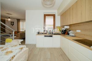 SOLUZIONE INDIPENDENTE RISTRUTTURATA DI RECENTE CO