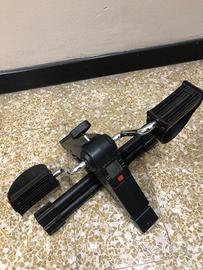 Attrezzo pedali sport