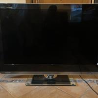 Televisore Sharp aquos quattron LC-40LE814E