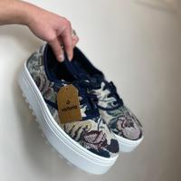 Stock di Scarpe  Victoria Nuove con Scatola