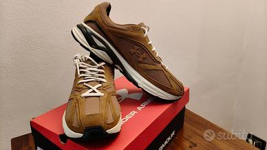 Under Armour HOVR Apparition Misura 45,5 - NUOVE
