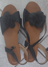 Scarpe nere tacco basso n.41