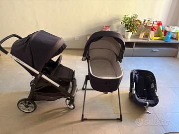 Trio INGLESINA aptica 2021