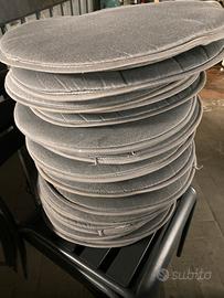 18 cuscini rotondi grigi